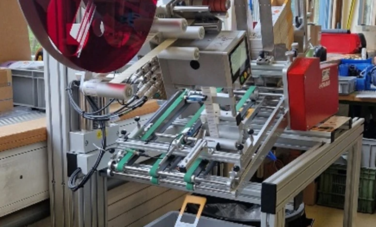 Etikettiermaschine bsb