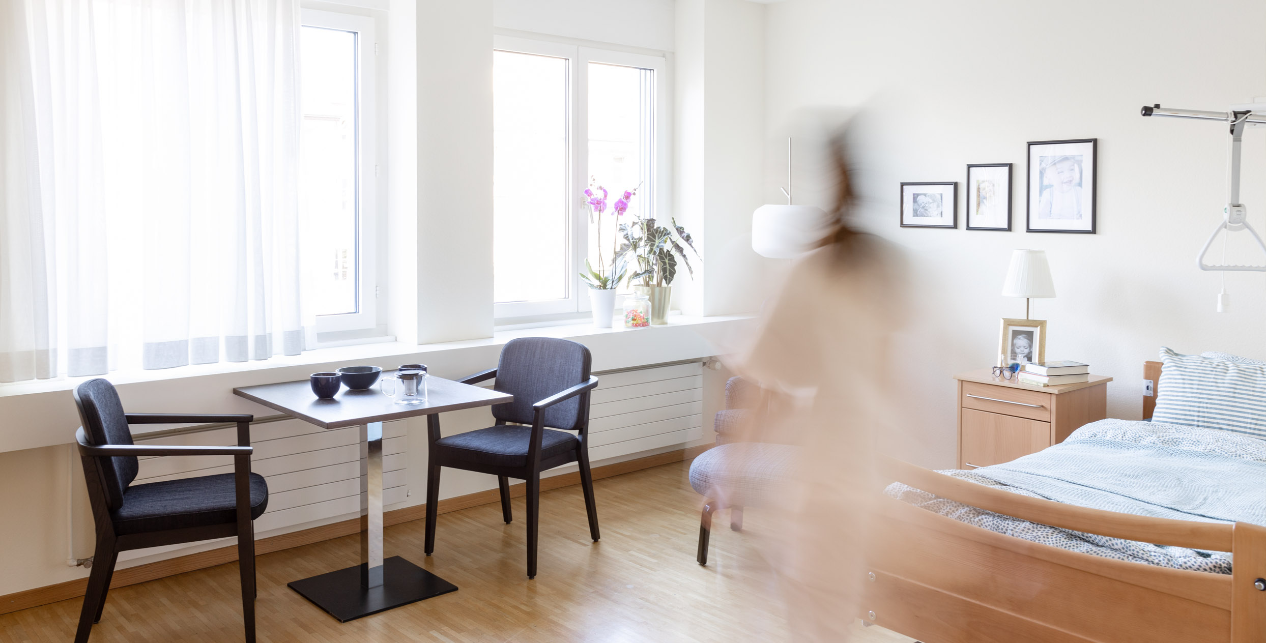 Silhouette im Pflegeheim Schlafzimmer 